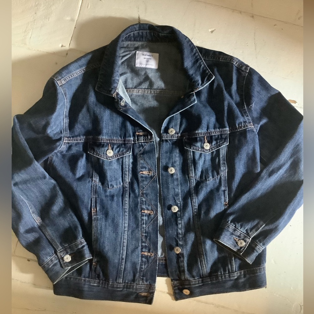 Old navy boyfriend jacket denim jean size xs 
Like new